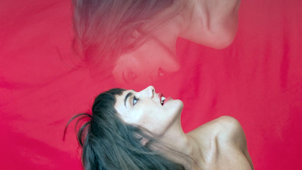 12-1-CAMILLE_BERTAULT_2