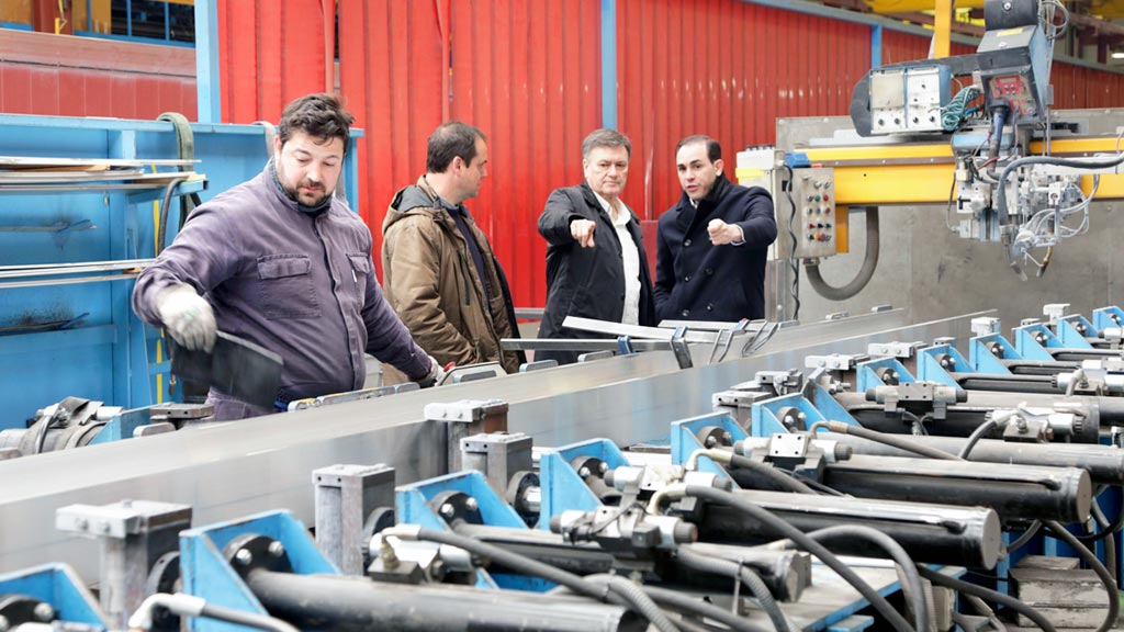 15-1-aluminio-Granalu-diputacion-visita-francisco-vazquez