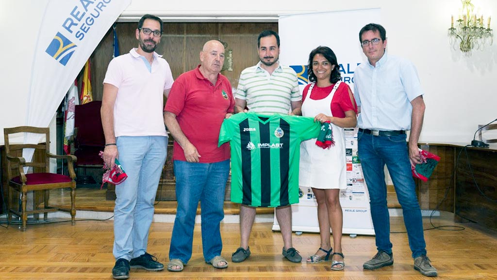 d3-1b-futbol-el-espinar-Diego-Yepes