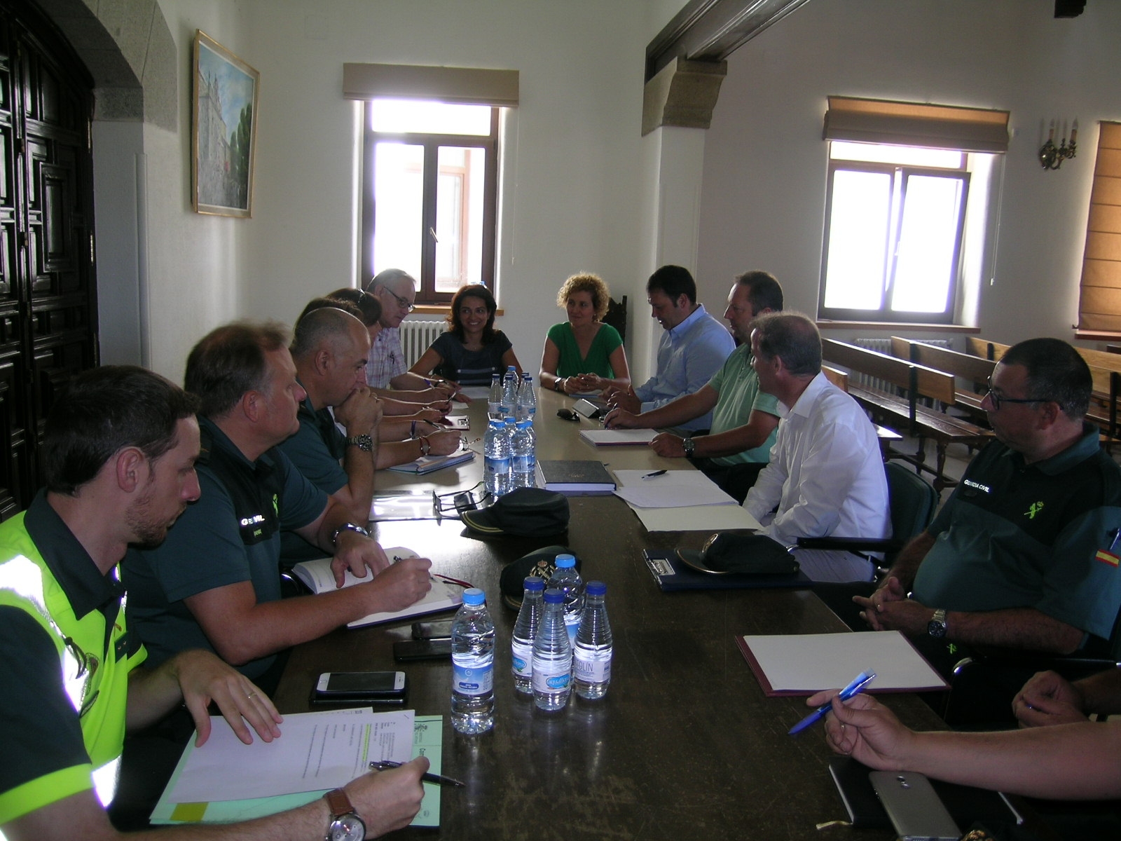 En la Junta de Seguridad participaron miembros del Ayuntamiento, Junta, Guardia Civil, y Policía Local. / el adelantado