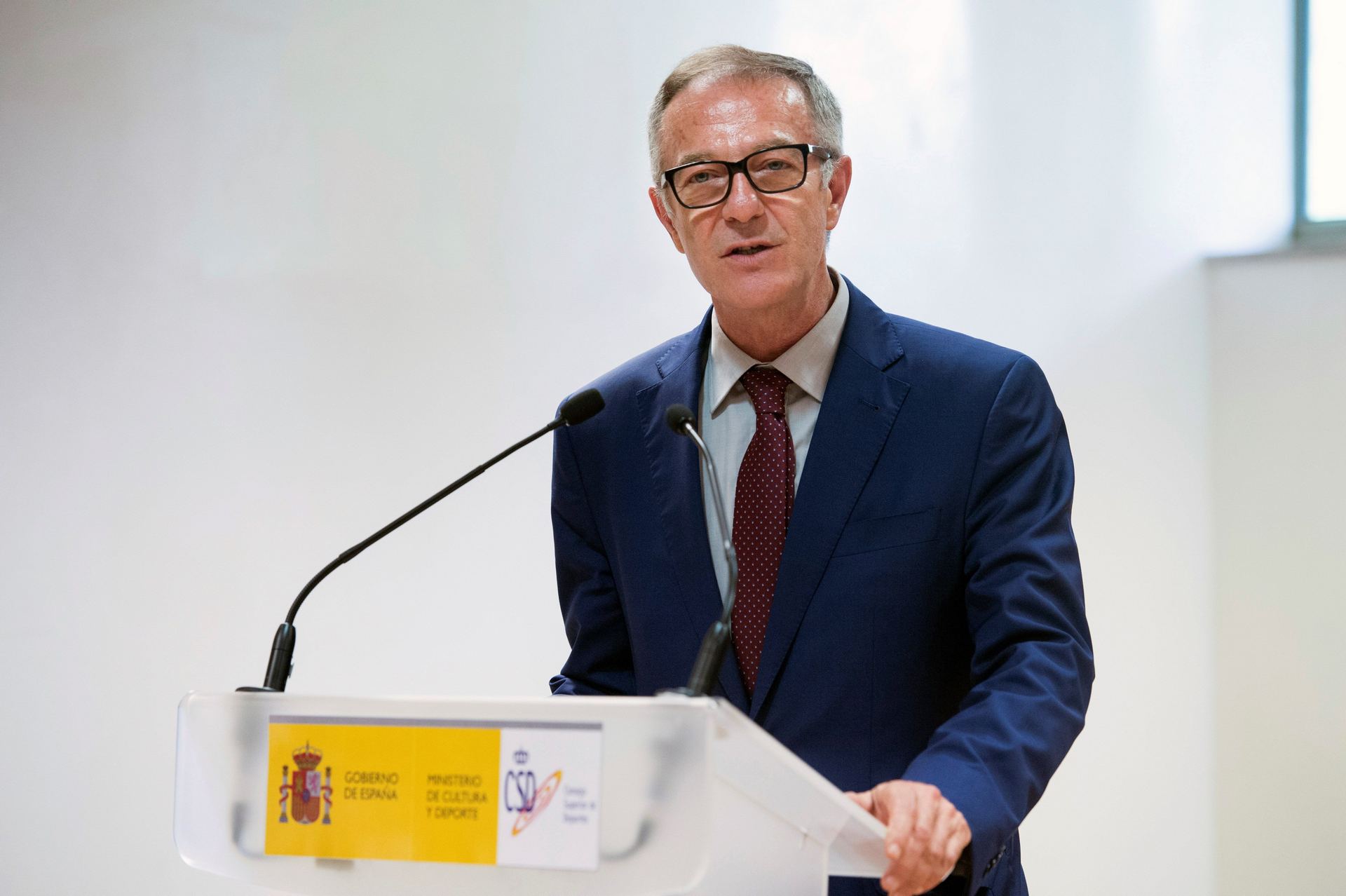 Rienda asume El ministro de Cultura y Deporte, José Guirao. / efe