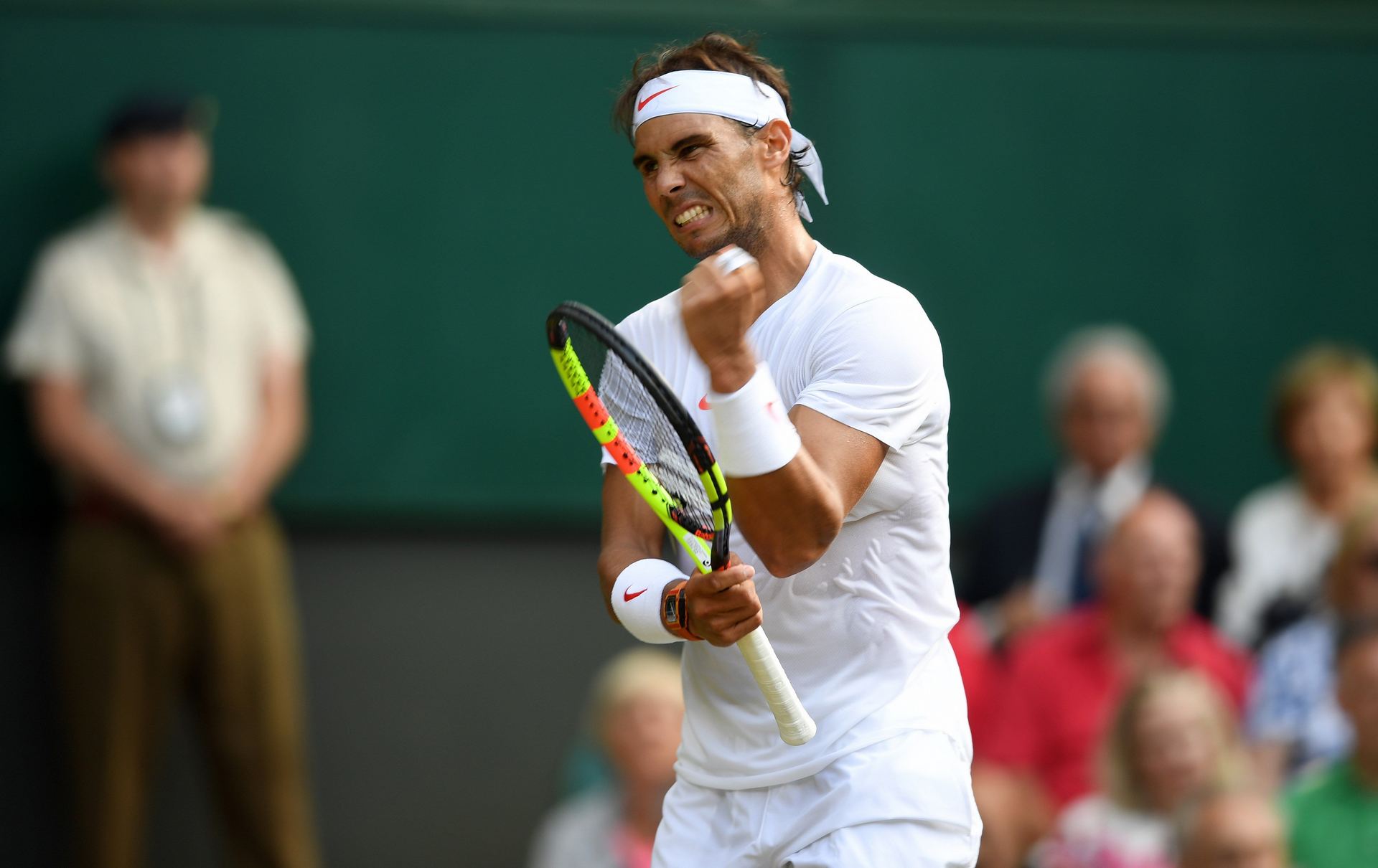 El manacorí Rafa Nadal celebra uno de los puntos del peleado triunfo ante Del Potro, que le llevó a la semifinal de hoy.