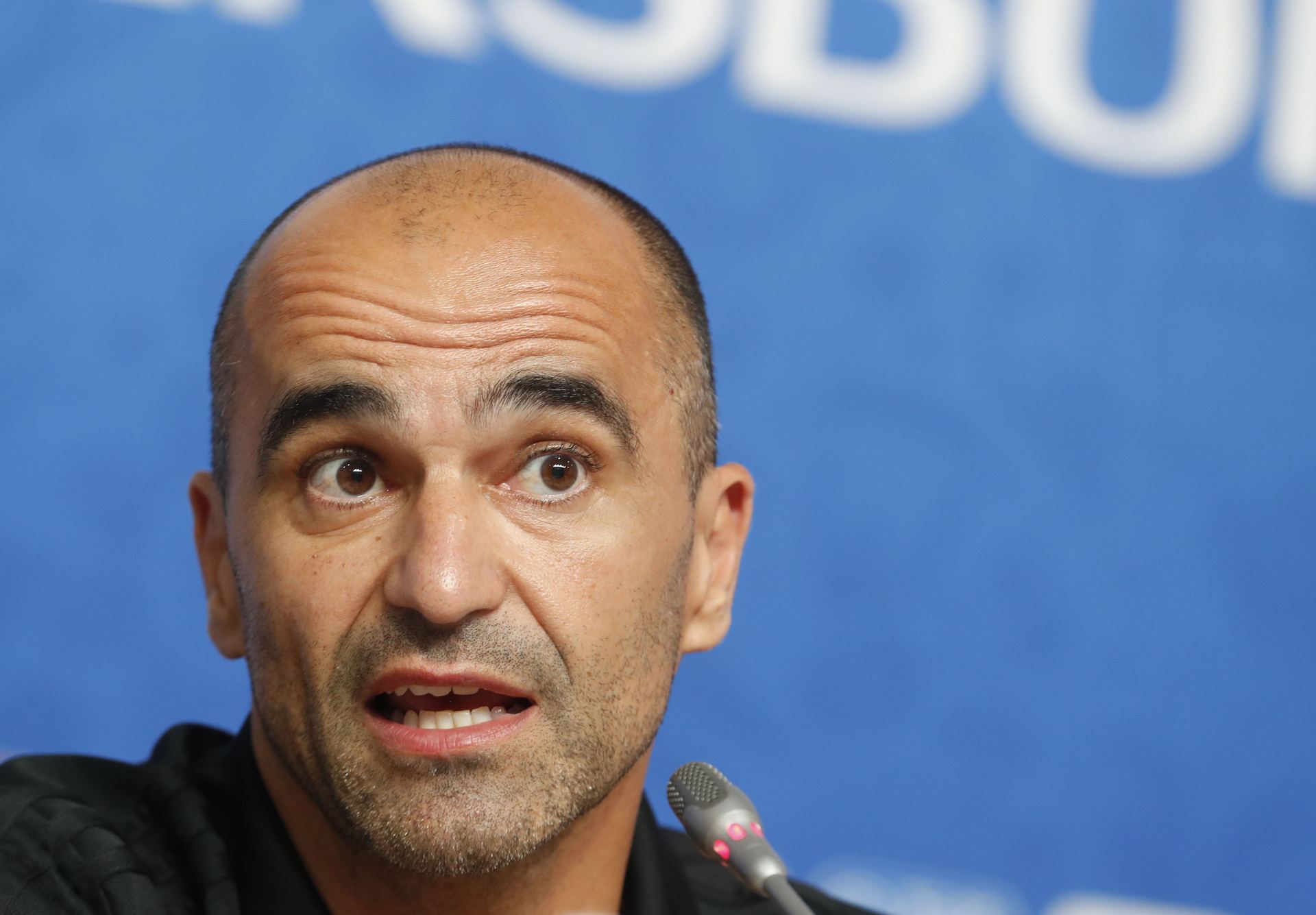 El seleccionador de Bélgica, el español Roberto Martínez ofreciendo una rueda de prensa en San Petersburgo .