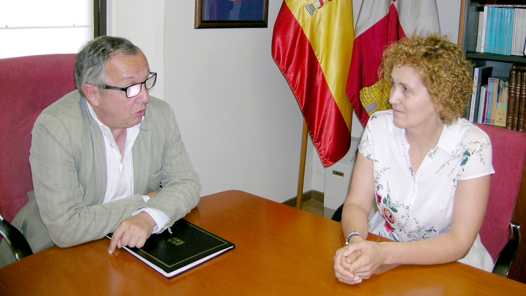 Las temperaturas extremas exigen aumentar la precaución estos días 1 11_1-lirio-martin-lopez-esc