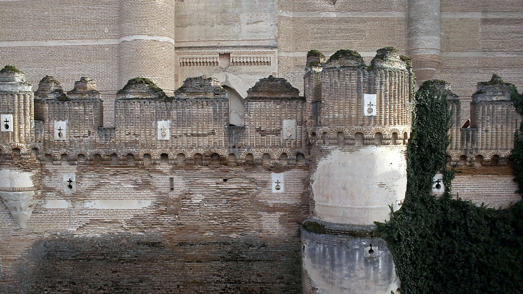 Estado actual que presenta el Castillo de Coca, una de las joyas del patrimonio de la provincia. / el adelantado