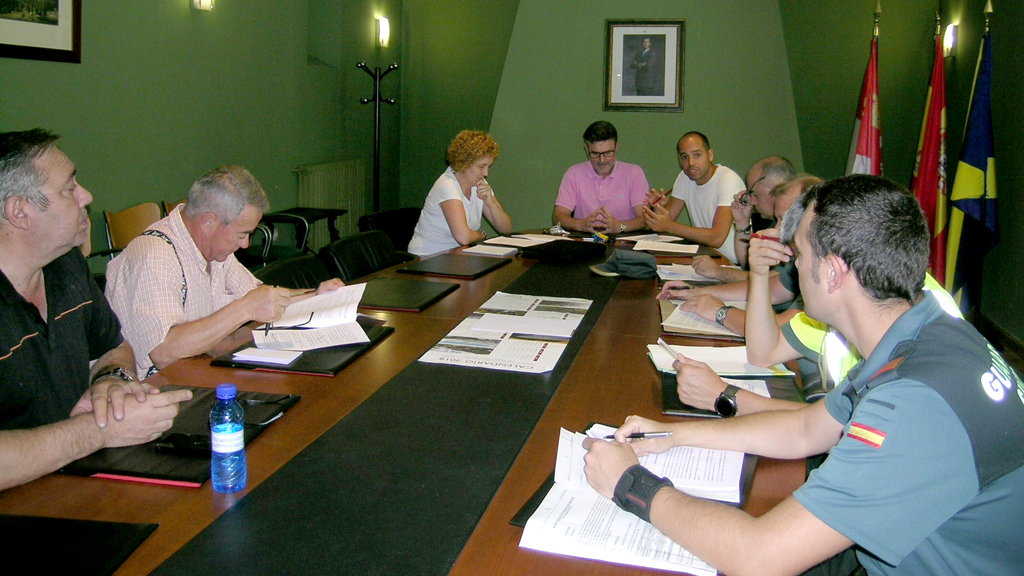 La Junta de Seguridad ultima los preparativos de San Luis en el Real Sitio 1 15_1-la-granja-junta-seguri