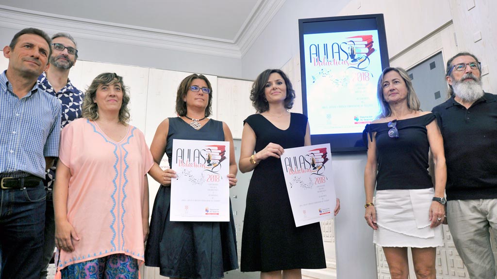 Un momento de la presentación de las aulas, ayer en la Diputación Provincial. / el adelantado