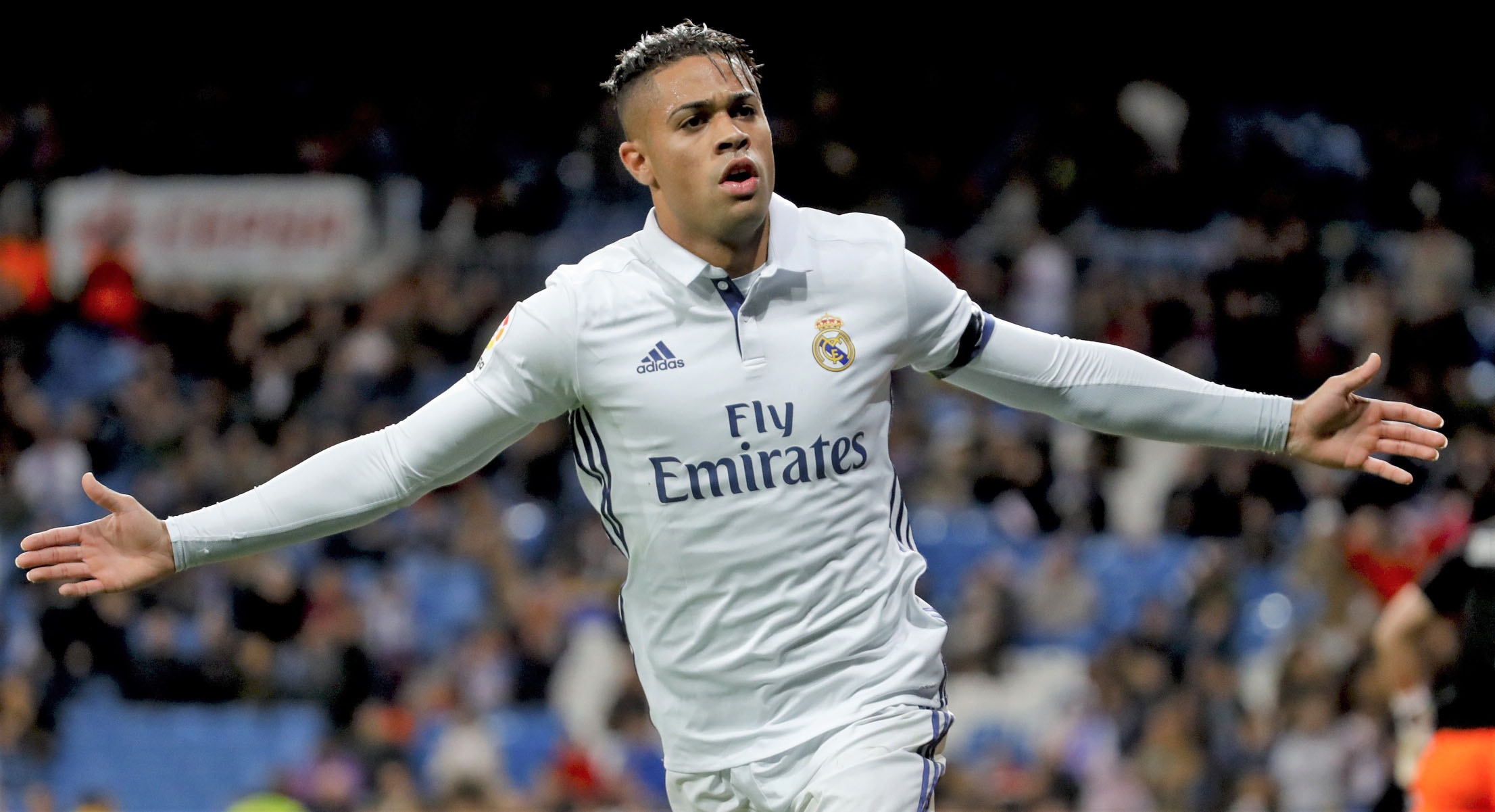 Mariano ya formó parte de la primera plantilla del Real Madrid durante la temporada 2016-17, antes de fichar por el Olympique de Lyon el pasado verano.