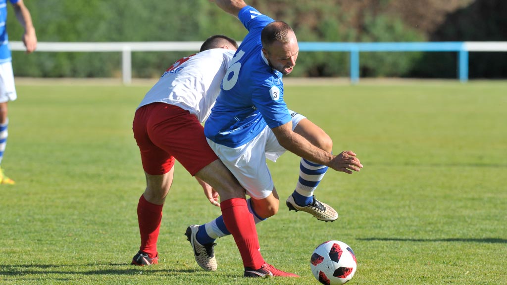 d1-1kama_Futbol-La-Granja-Santa-Marta_KAM3331