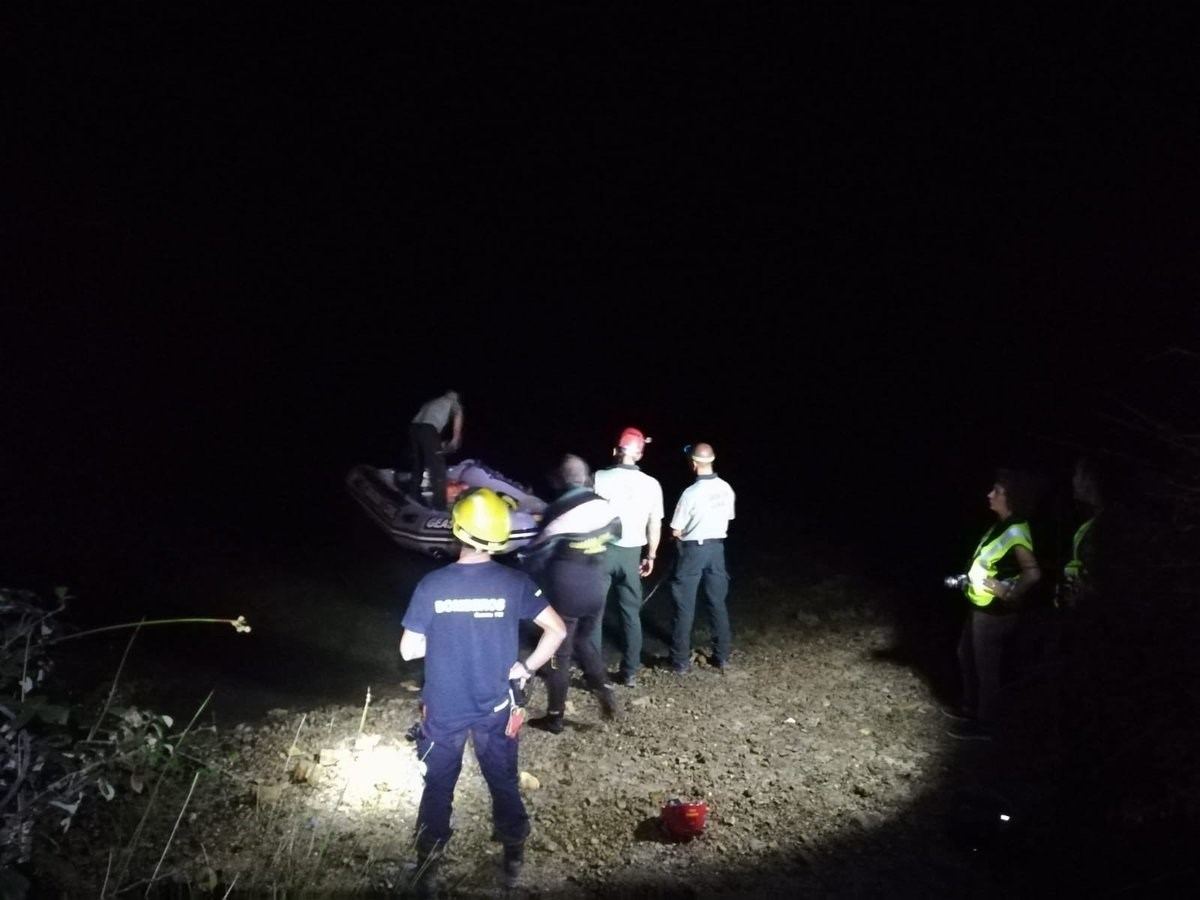 Rescate del cadáver de la mujer fallecida en el embalse de Henchidanos