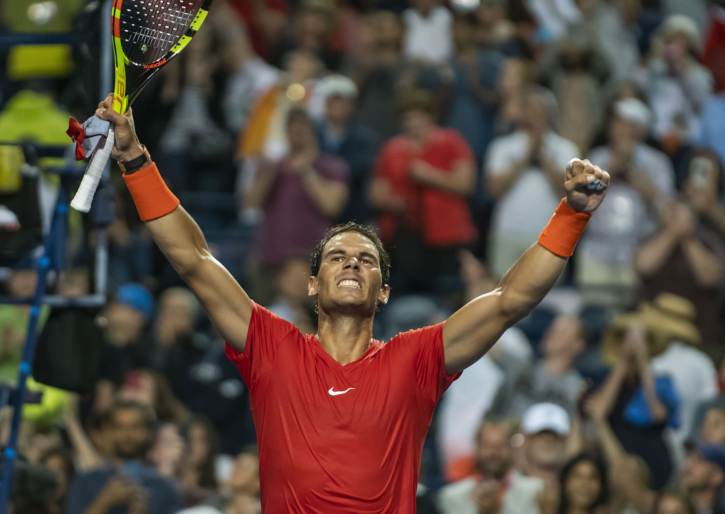 Rafa Nadal celebra la victoria ante Karen Khachanov.