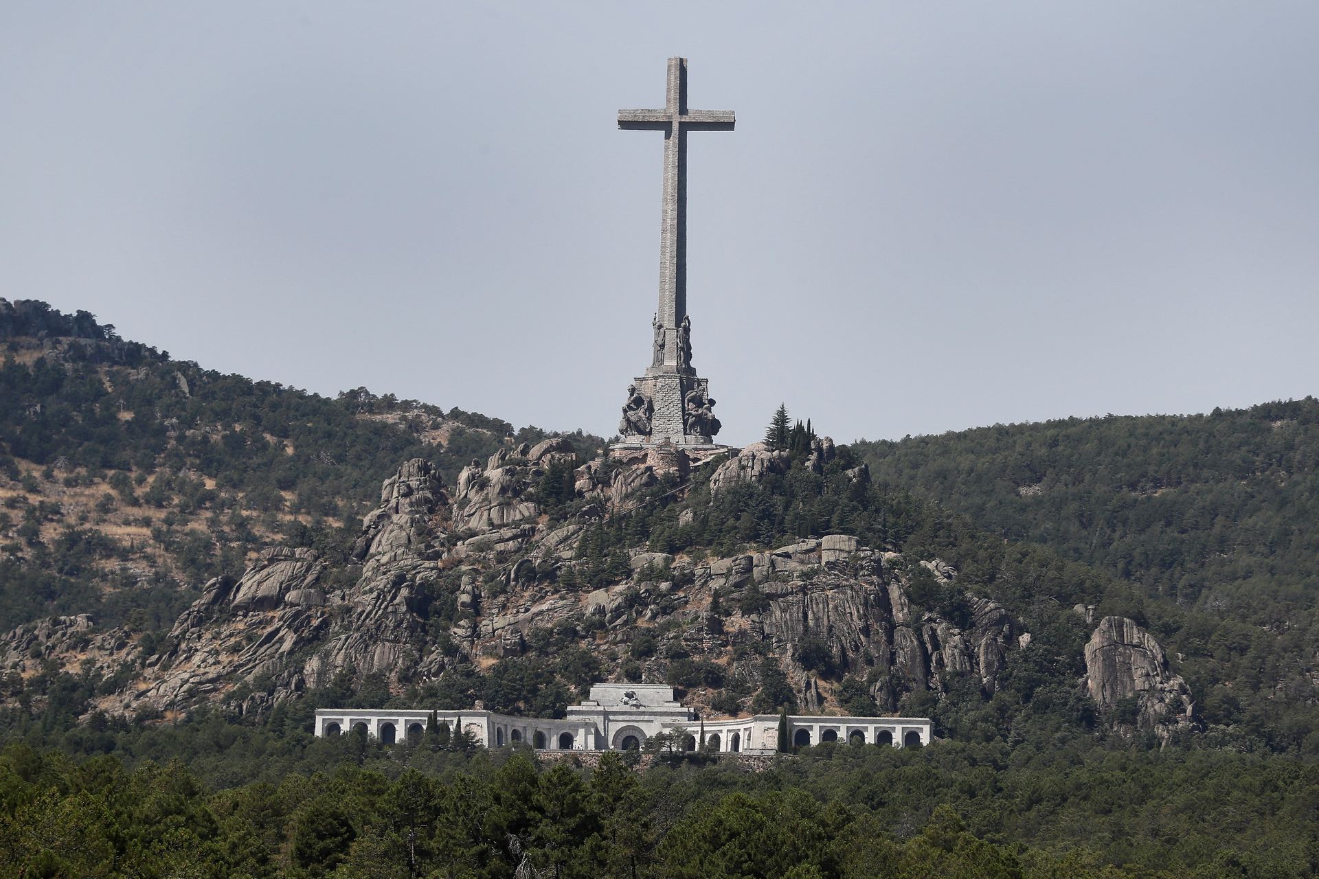 Vista general del monumento del Valle de los Caídos donde se encuentran los restos del dictador Francisco Franco / EFE