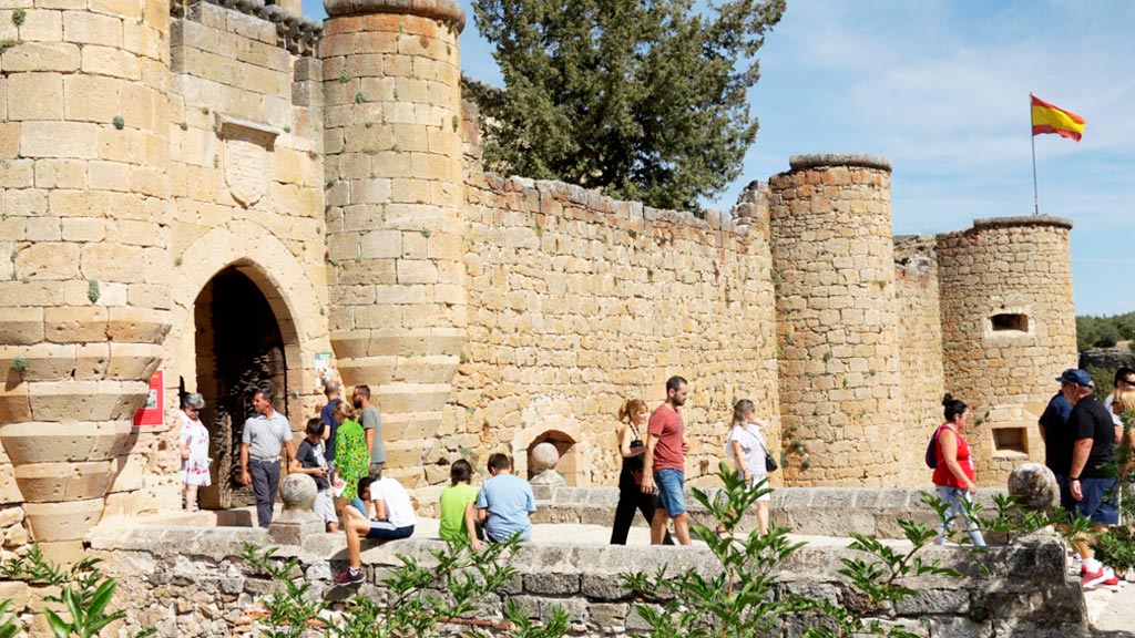 04-1-Pedraza-Fin-de-Semana-Turistico