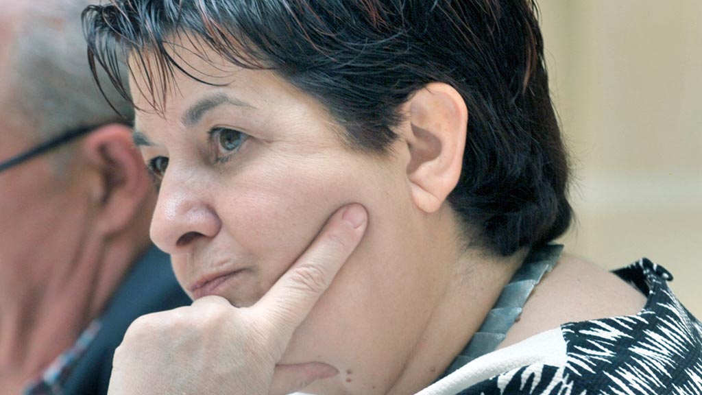 08-1kama-b_Ayuntamiento-Pleno-Clara-Luquero_KAM2869