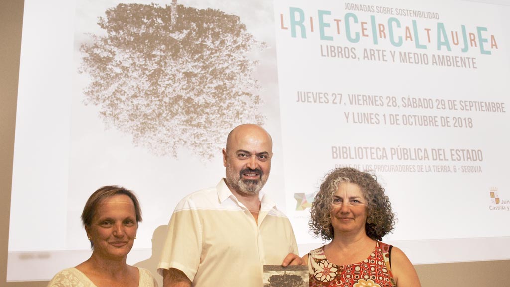 Jornadas sobre literatura y reciclaje, en la Biblioteca Pública de Segovia 1 08-2-Jornada-Literatura-y-Sostenibilidad-Biblioteca-Publica-de-Segovia