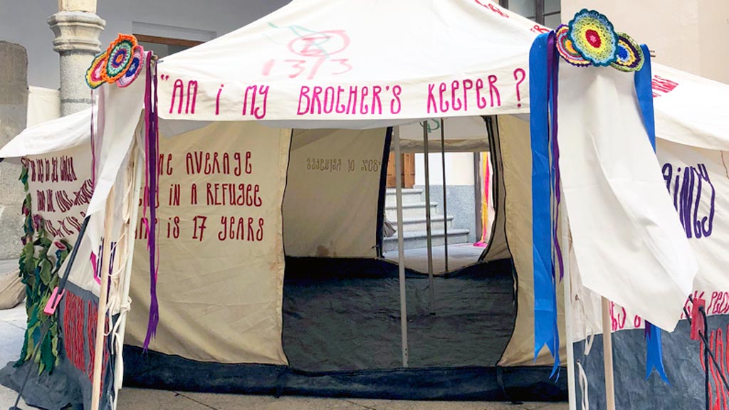 09-1-hay-tienda-campaña