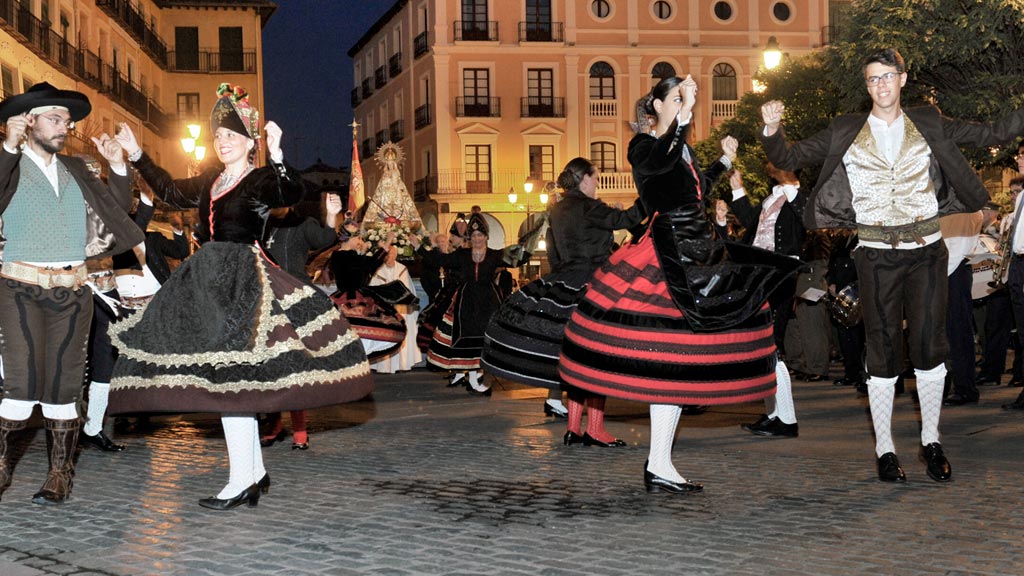 09-1kama-Virgen-Fuencisla-Subida_KAM3963