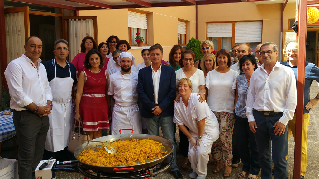 La residencia La Alameda abre sus puertas por el Día de la Familia 1 16_1-residencia-nava