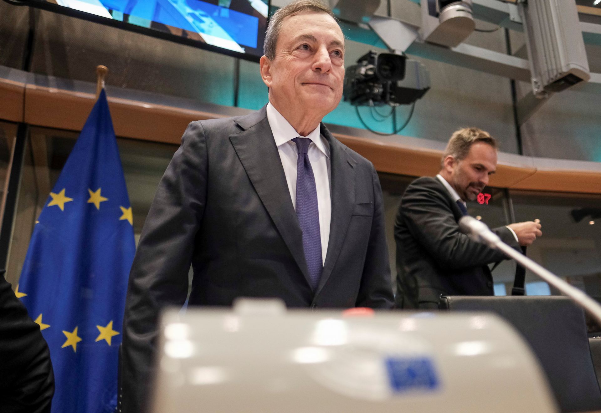 El BCE espera que el crecimiento continúe pese al aumento de ciertos riesgos