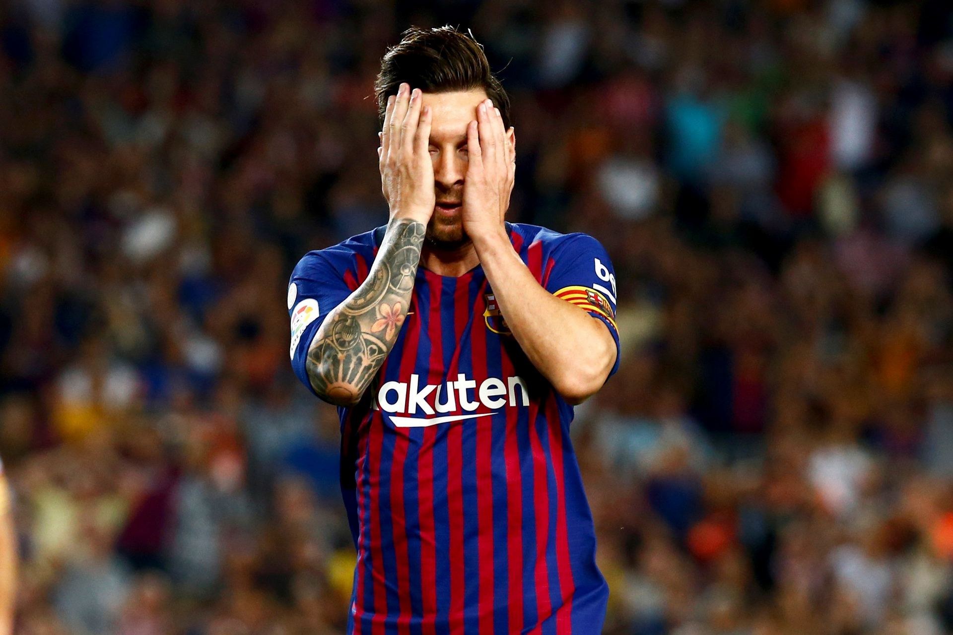 El Barcelona empata en casa ante el Girona y se deja dos puntos 1 El delantero del FC Barcelona Leo Messi durante el partido en el Camp Nou.
