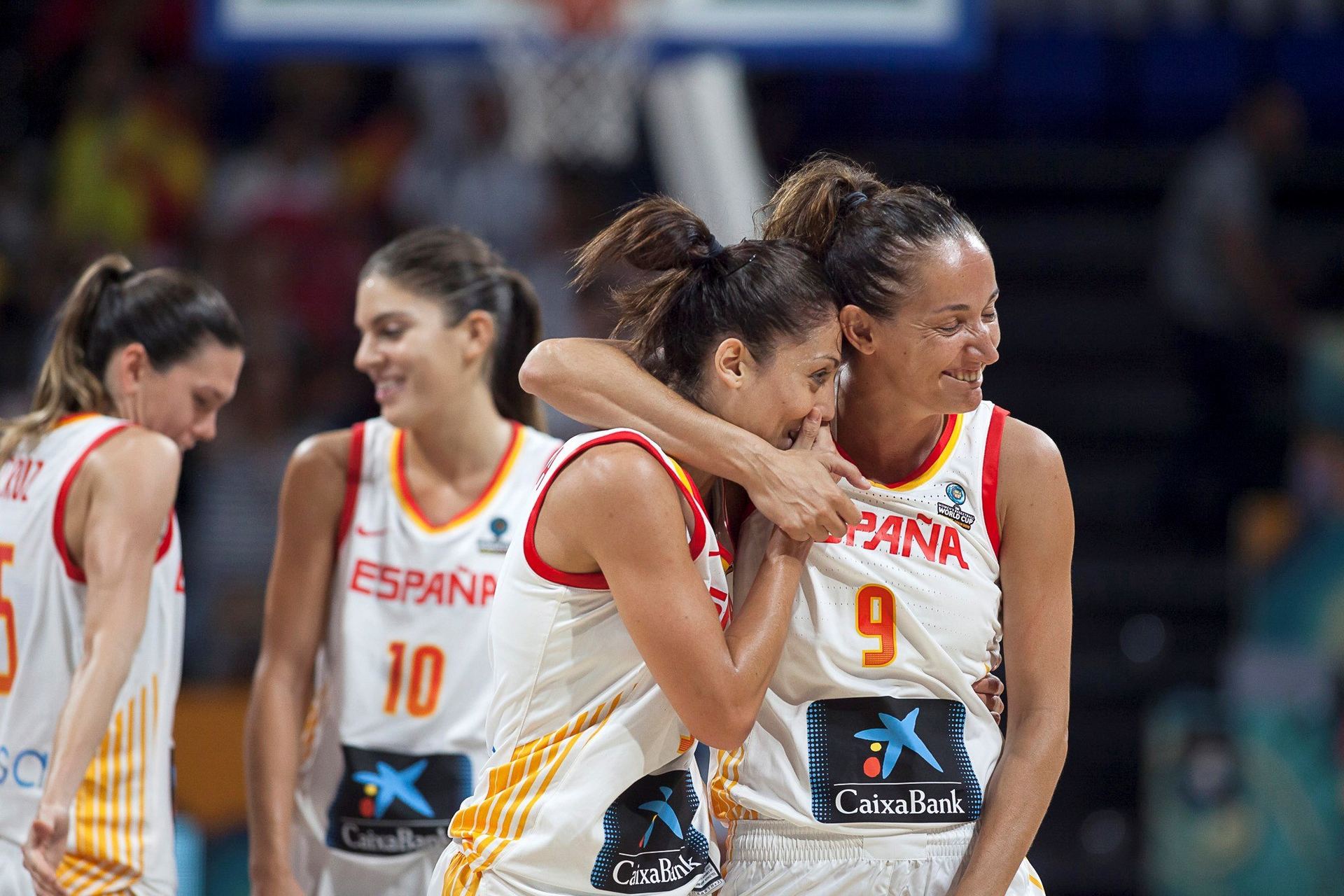Las jugadoras de la selección española celebran su última victoria del domingo ante Puerto Rico.