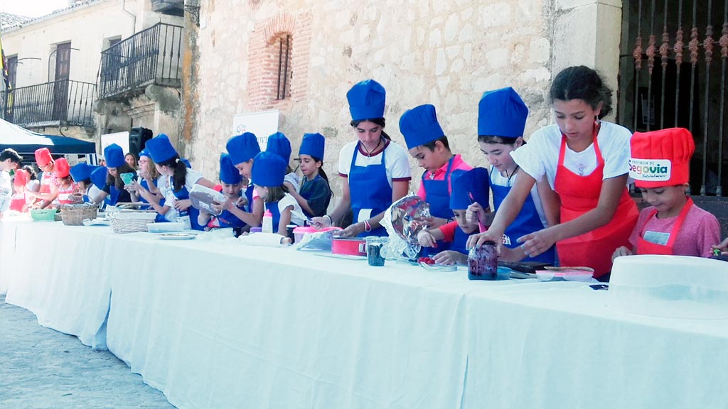 56-1-pedraza-fin-de-semana-turismo-concurso-tartas