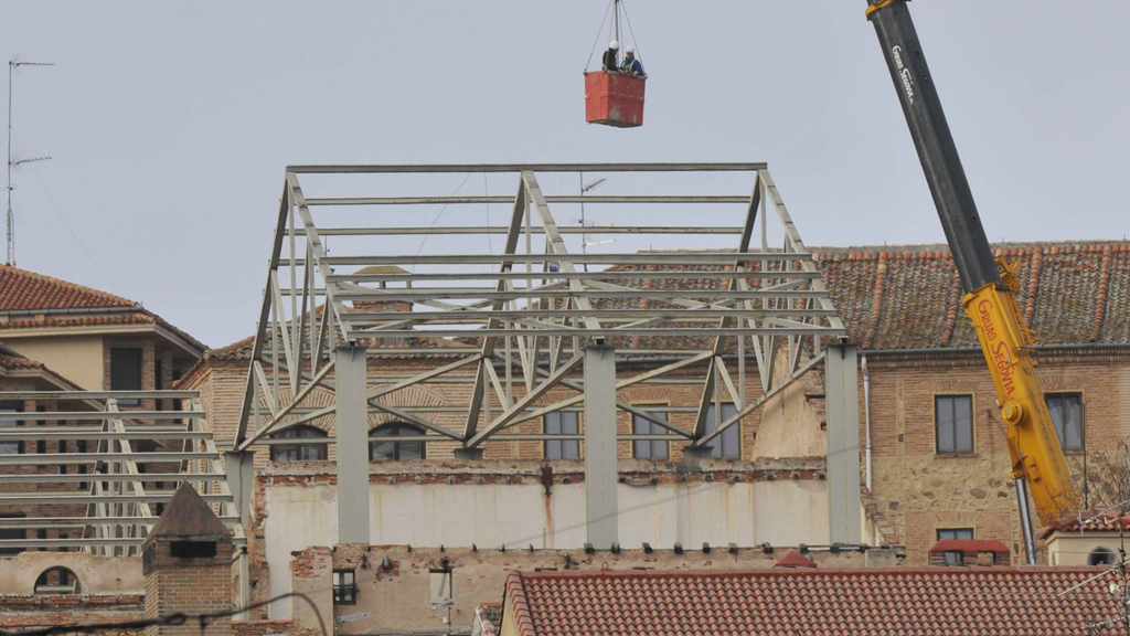 El PP acusa al PSOE de ‘paralizar’ la rehabilitación del Teatro Cervantes 1 8_1chas-teatro-cervantes