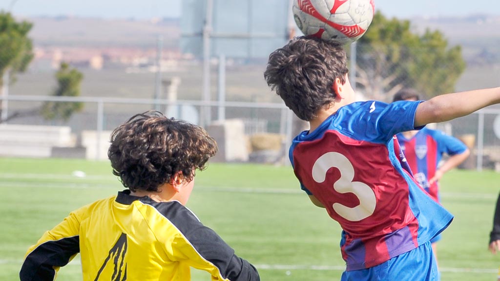 d4-1kama_Futbol-7-Escolar-Benjamin-Quintanar-Segoviana_KAM3888