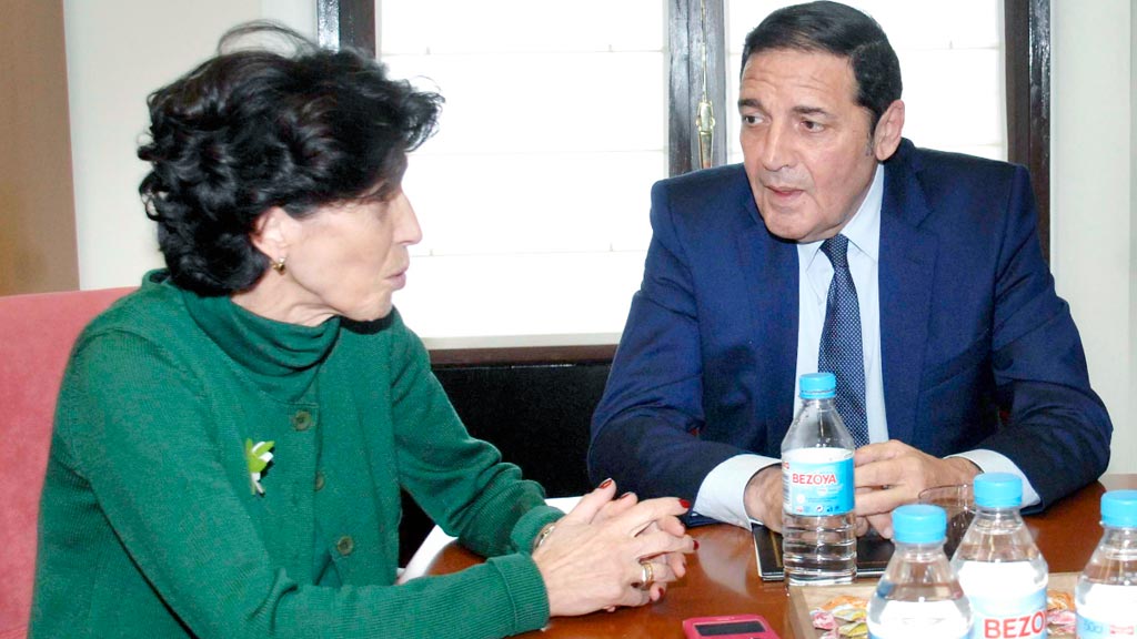 07-1chas-reunion-consejero-aecc-cancer_CHA3785