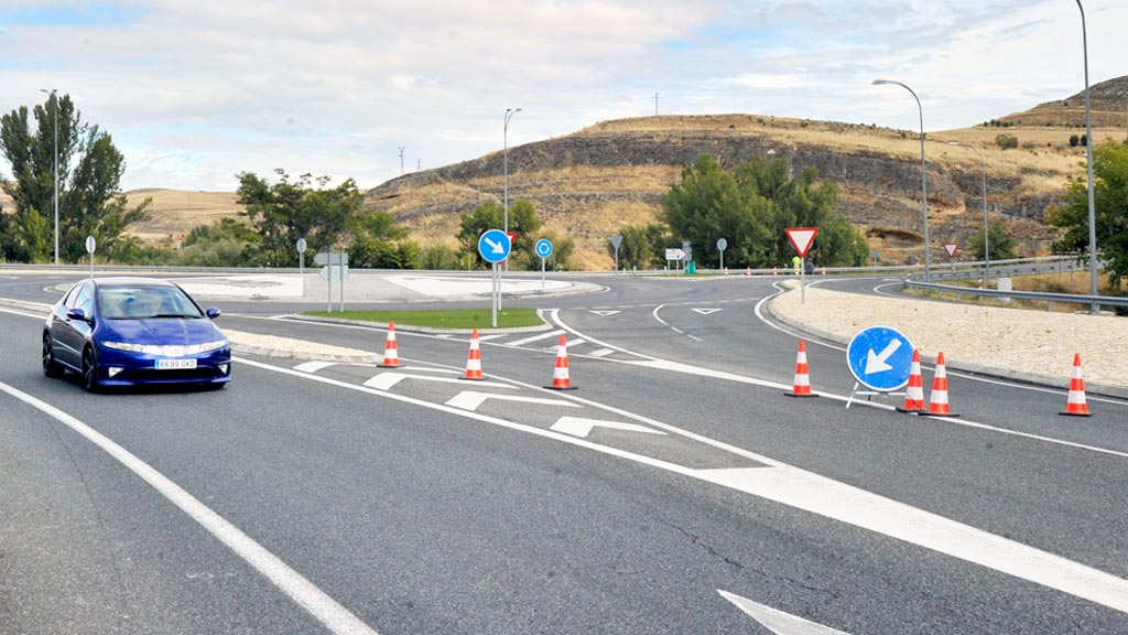 07-1kama_Obras-Rotonda-N110-Valverde_KAM8202