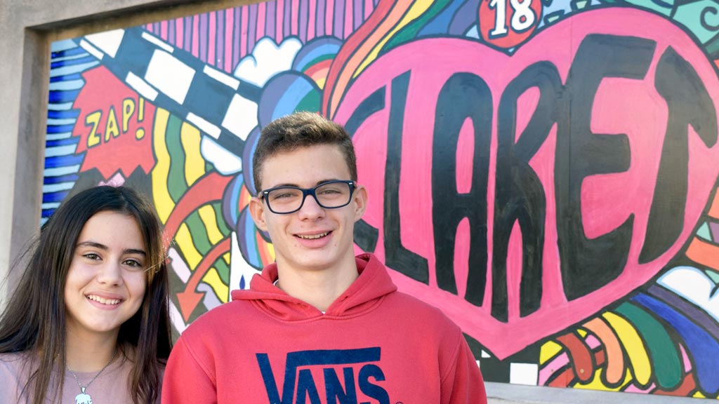 12-2-Colegio-Claret-premios-extraordinarios-JORGE-CHOUSA-Y-CARLA-DÁVILA