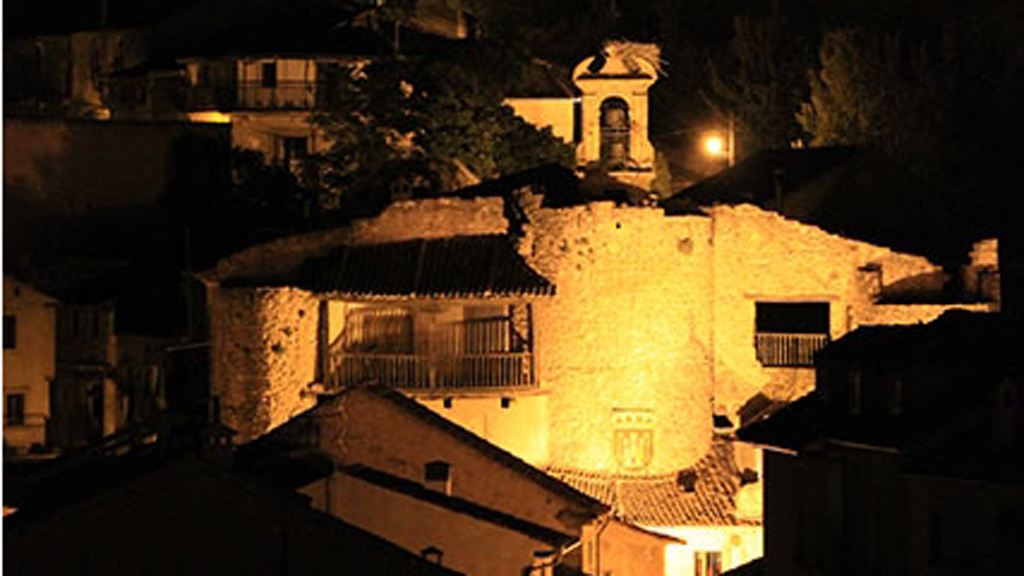 Vista nocturna de la villa de Sepúlveda.