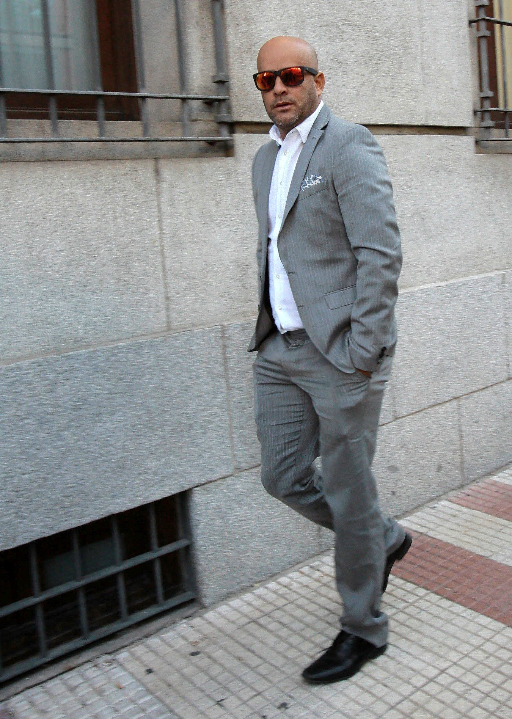 Walfran Campos, el tío de Nogueira, acude a los juzgados.