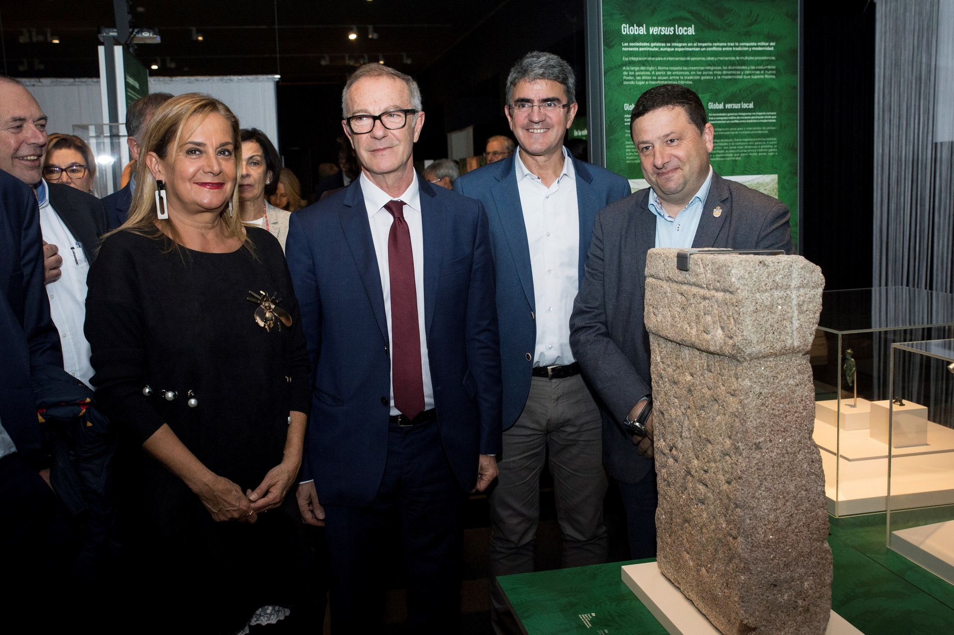 El Gobierno contempla el cierre de páginas web de reventa de entradas 1 José Guirao (2i) en la presentación en el Museo Arqueológico Nacional de la exposición ‘Galaicos’.