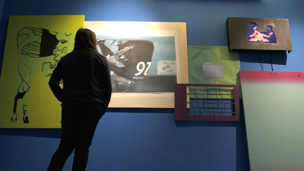 La obra suscita el debate sobre los nuevos paradigmas de la imagen y de la comunicación.