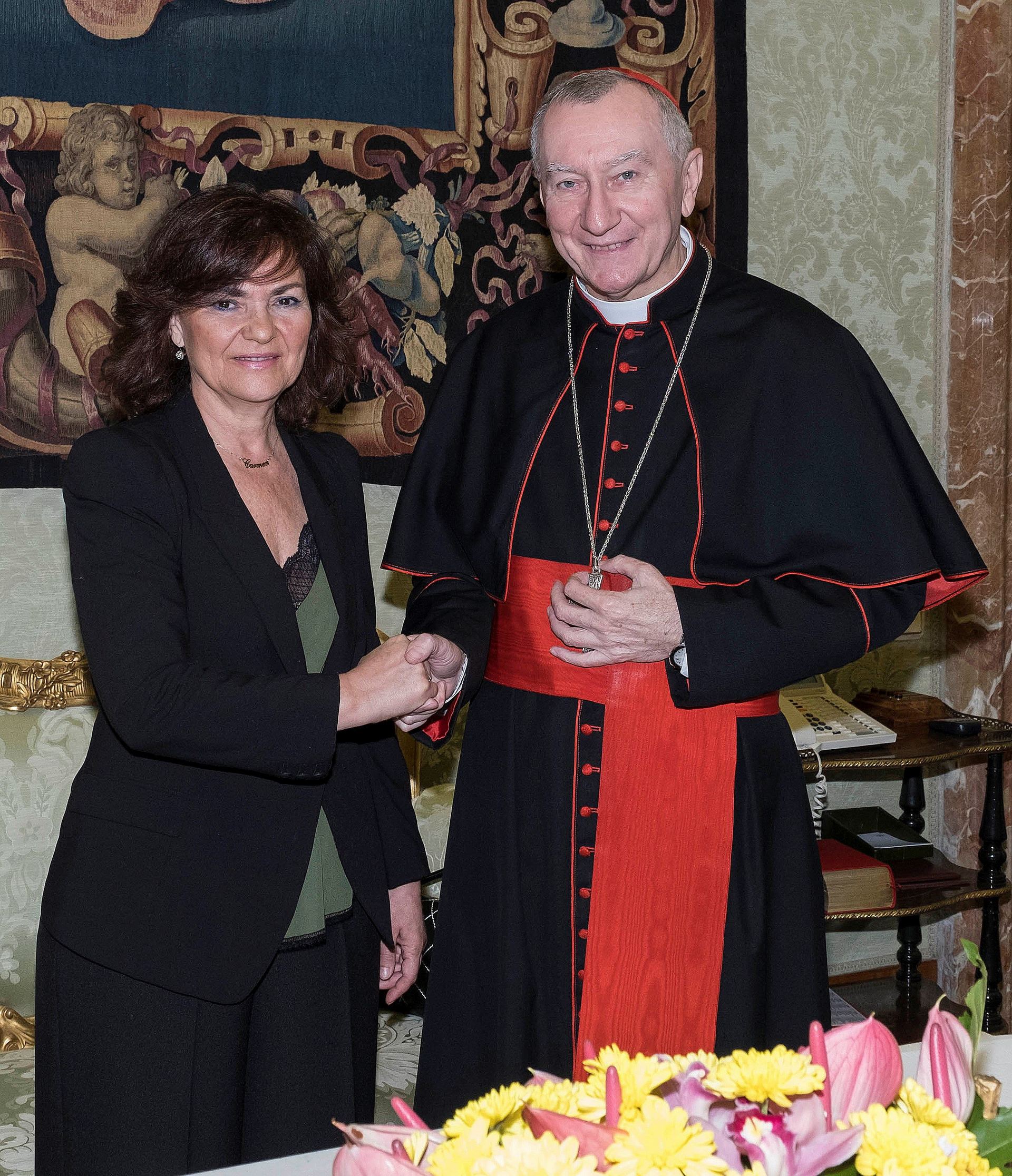 Carmen Calvo junto al Secretario de Estado vaticano Pietro Parolin.