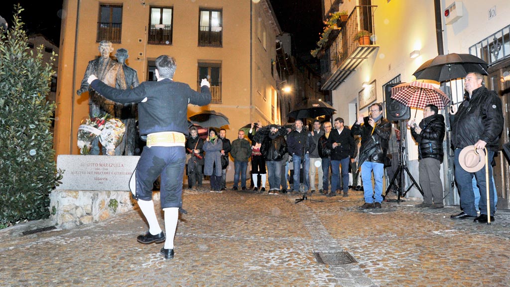 01kama_Ronda-Segoviana-Homenaje-Agapito-Marazuela-Carlos-Nuñez_KAM6593