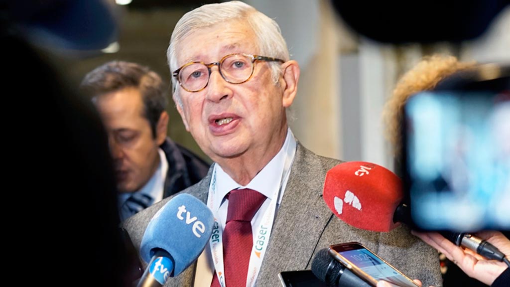 05-1roberto-IE-University-Encuentro-Economia-Sennior