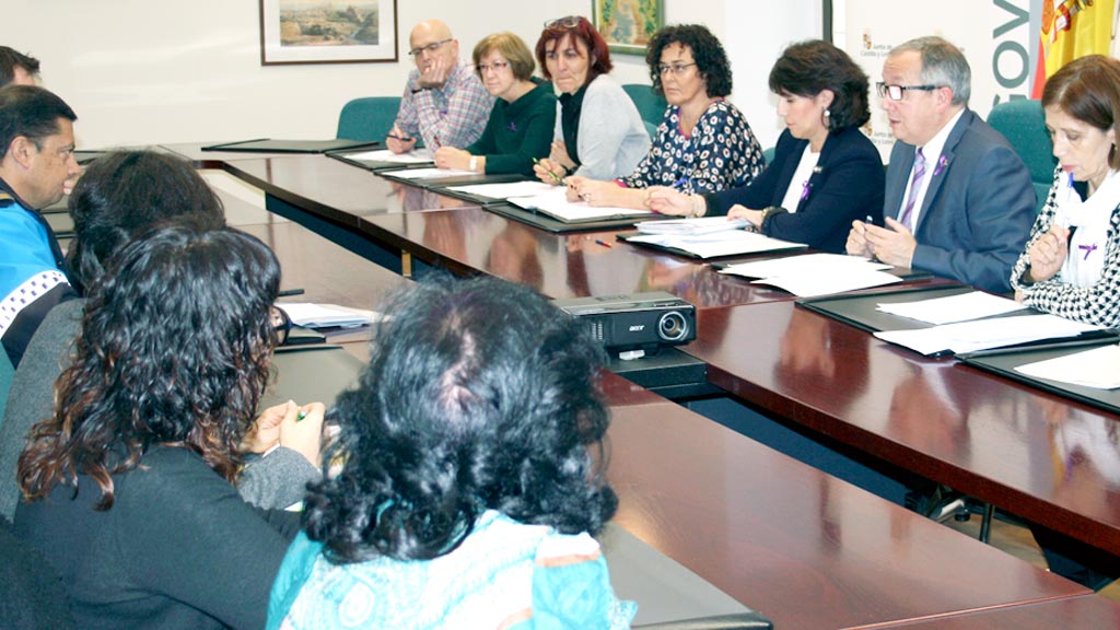 Reunión de la Comisión Territorial contra la Violencia de Género en Segovia.