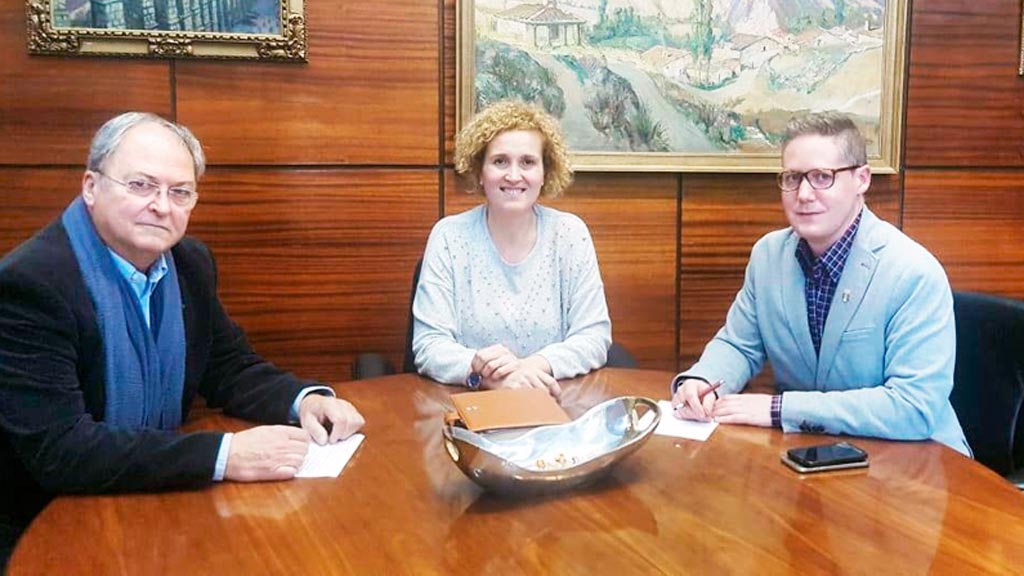 Un momento de la reunión, en la Subdelegación del Gobierno. / el adelantado