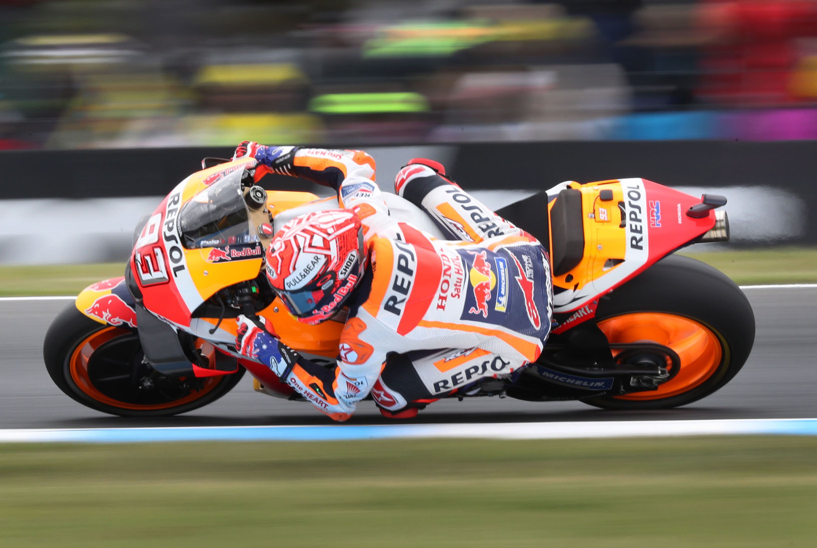 Márquez busca olvidar Australia y Viñales aspirar al subcampeonato 1 Marc Márquez, que se proclamó campeón del mundo hace dos carreras en Japón, abandonó en el pasado Gran Premio de Australia.