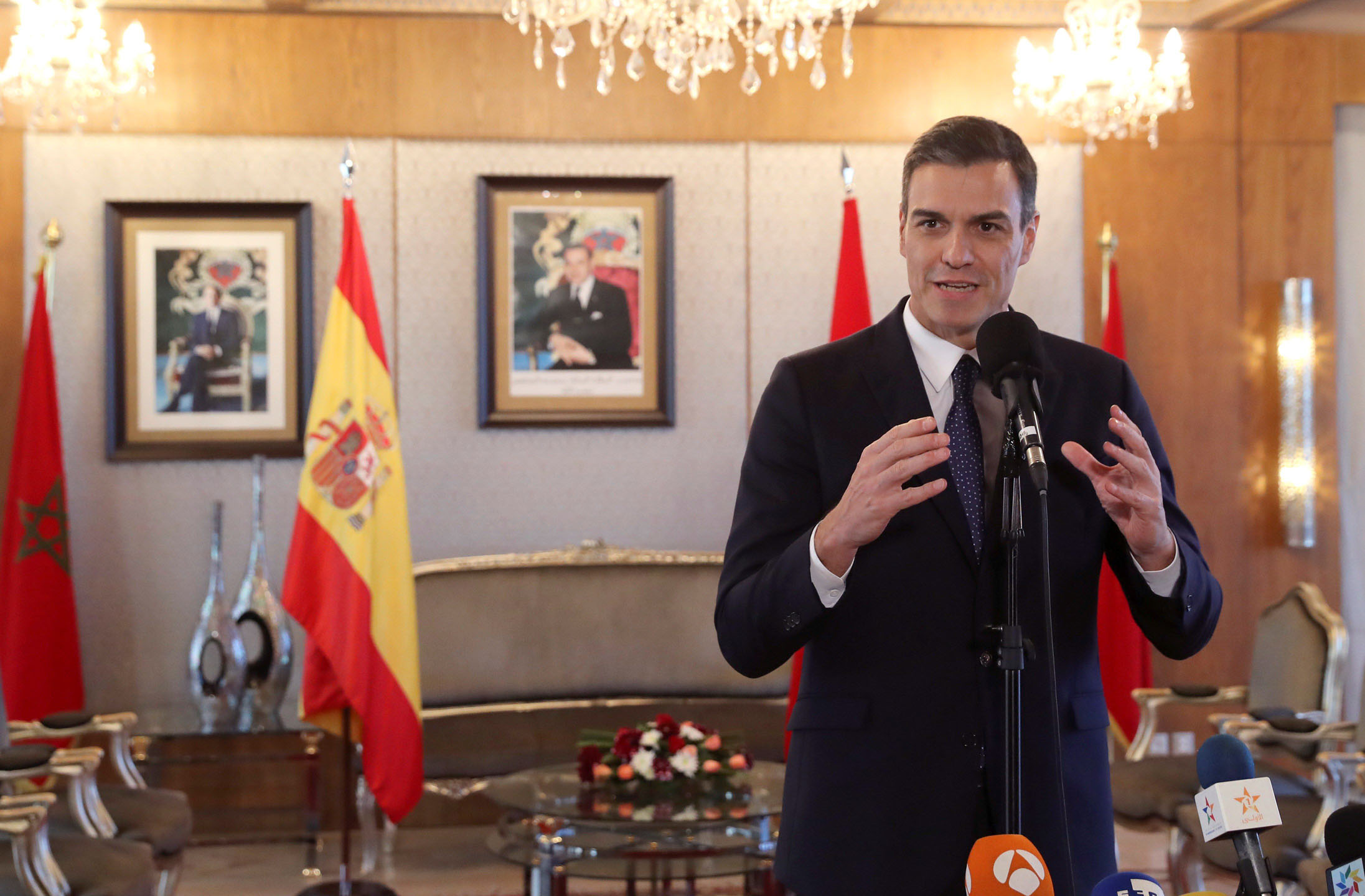 Pedro Sánchez, durante la rueda de prensa ofrecida tras su reunión con el rey de Marruecos, Mohamed VI.