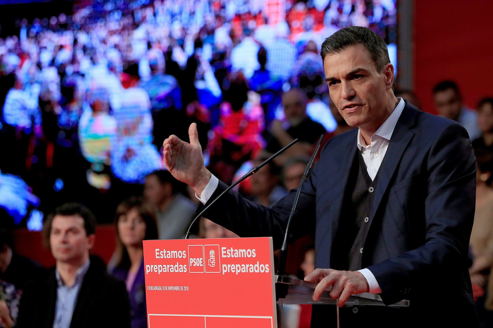 El presidente del Gobierno, Pedro Sánchez, durante su intervención ante la militancia socialista.