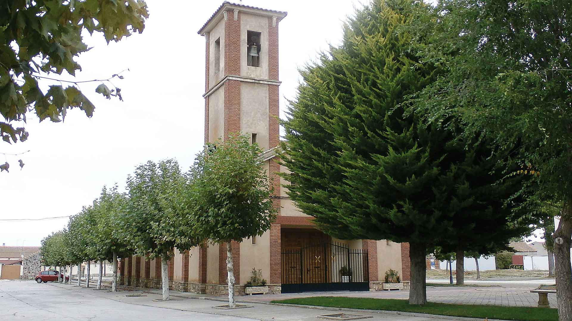 Juarros de Voltoya, paisajes, tradiciones y Santos Inocentes 1 Iglesia de Juarros de Voltoya.