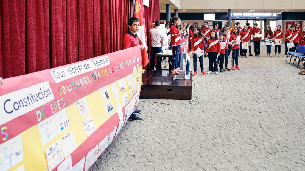 04-1AlbertoMorala_Dia-Constitucion-UVA-Premio-Valores-Constitucionales-F1A7899