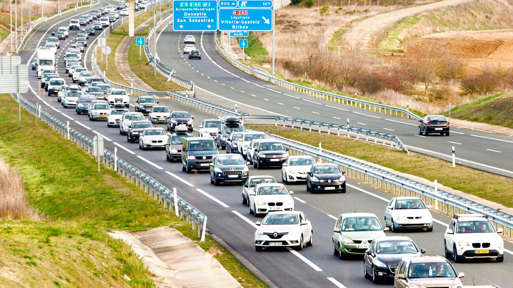 La DGT habilitará carriles adicionales en las carreteras con mayor intensidad de circulación.