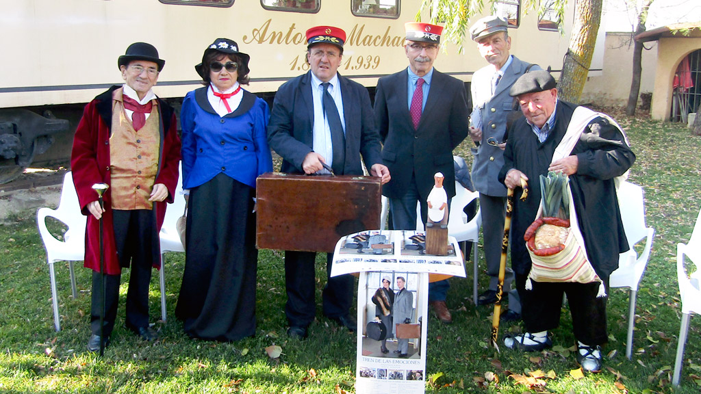 La Asociación Cultural Plaza Mayor de Segovia organiza la décima edición del popular Tren de las emociones. / E. A.