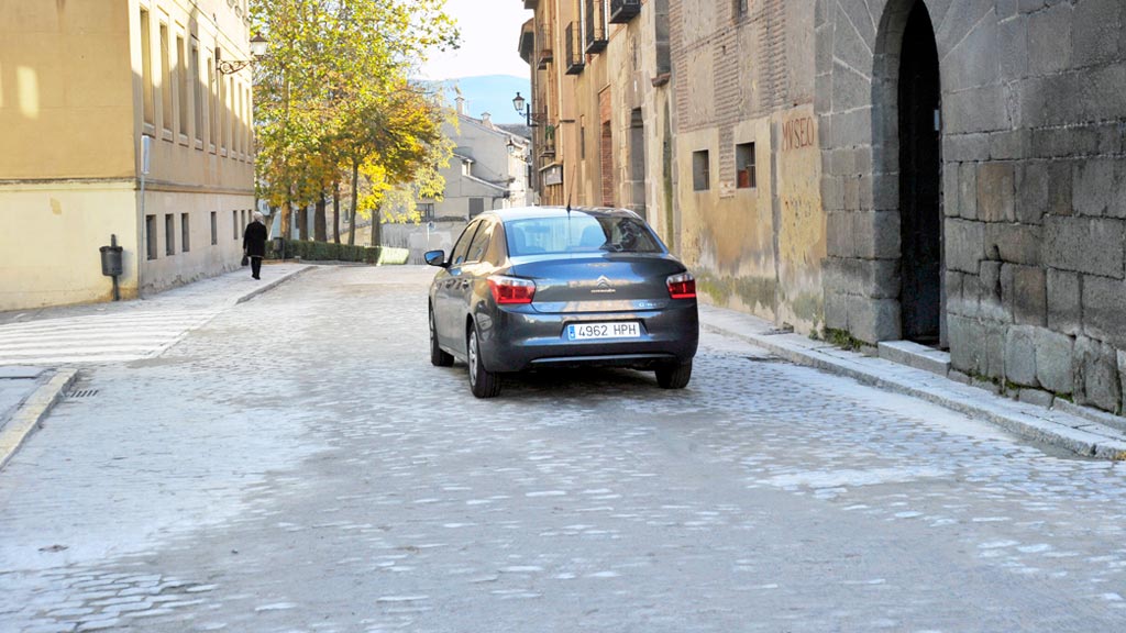 08-2kama_Calle-San-Agustin-Abierta_KAM0744