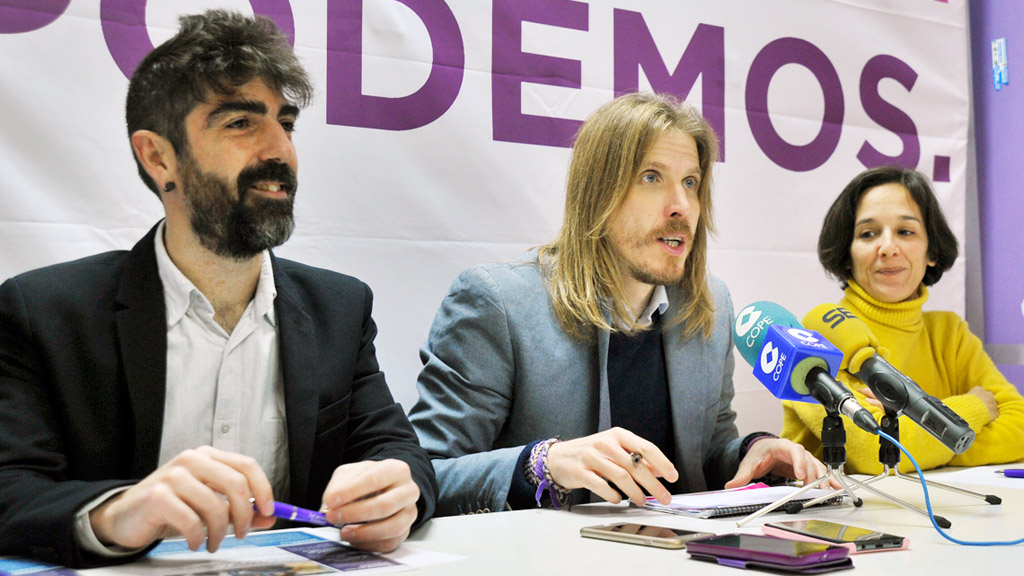 12-1kama_Podemos-RP-Pablo-Fernandez-Guillermo-San-Juan_KAM3780