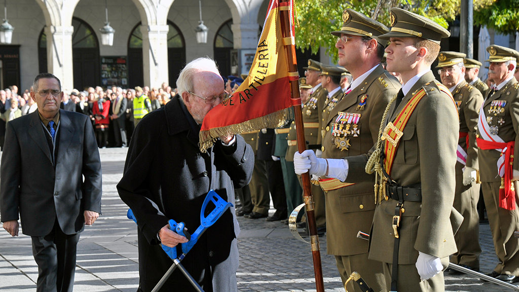 La Academia de Artillería celebra Santa Bárbara